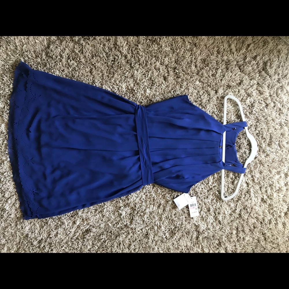NEW Blue dress with cutout details - Picture 5 of 7